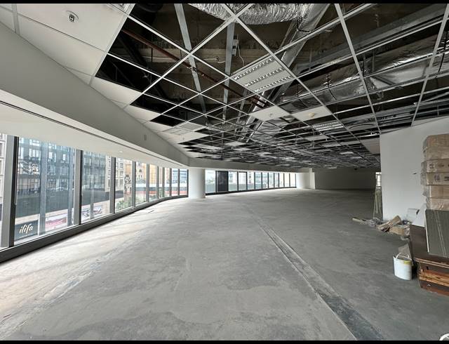 544M² OFFICE TO LET IN SANDTON CENTRAL